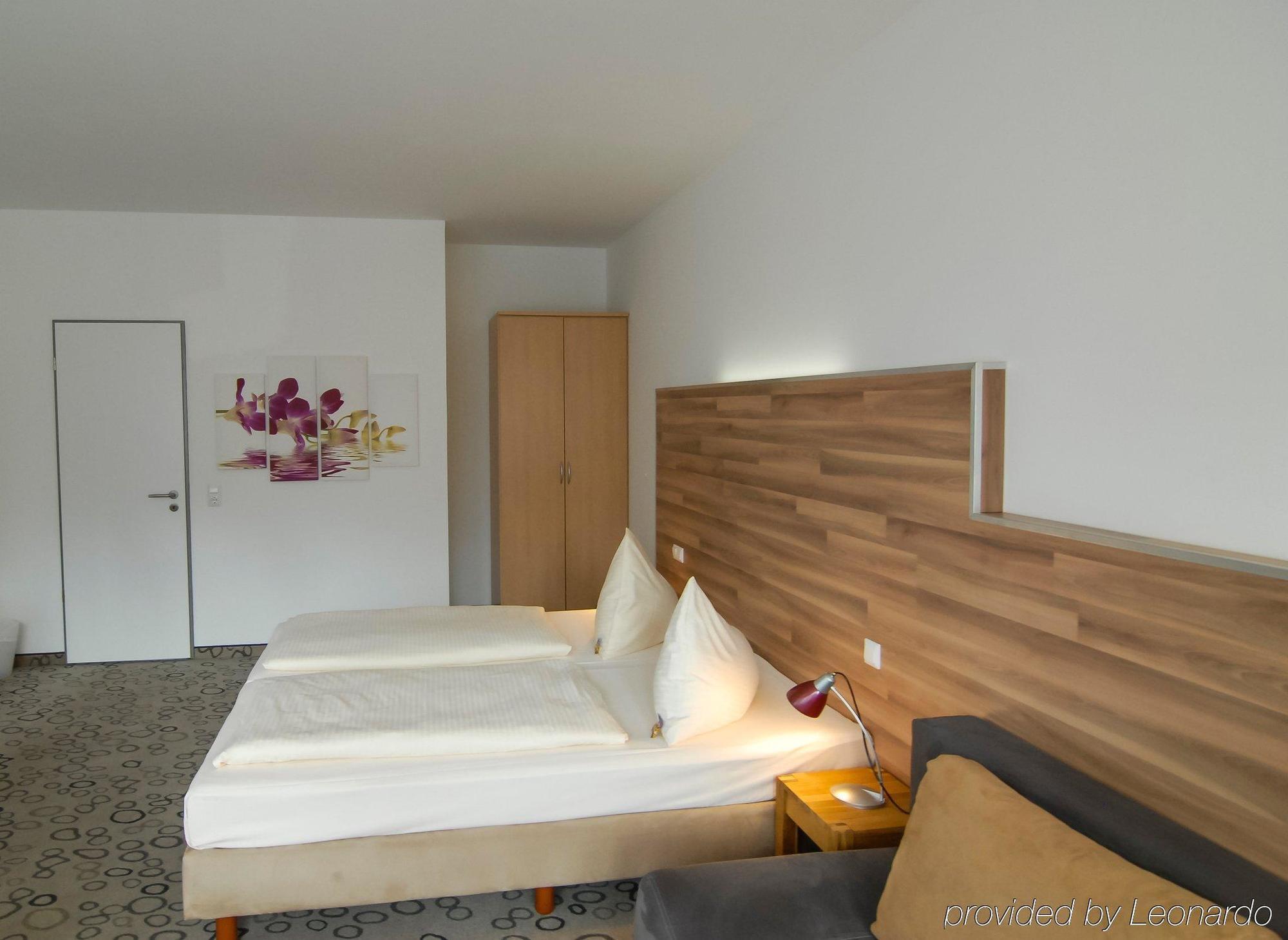 Petul Apart Hotel Am Ruhrbogen Бохум Экстерьер фото