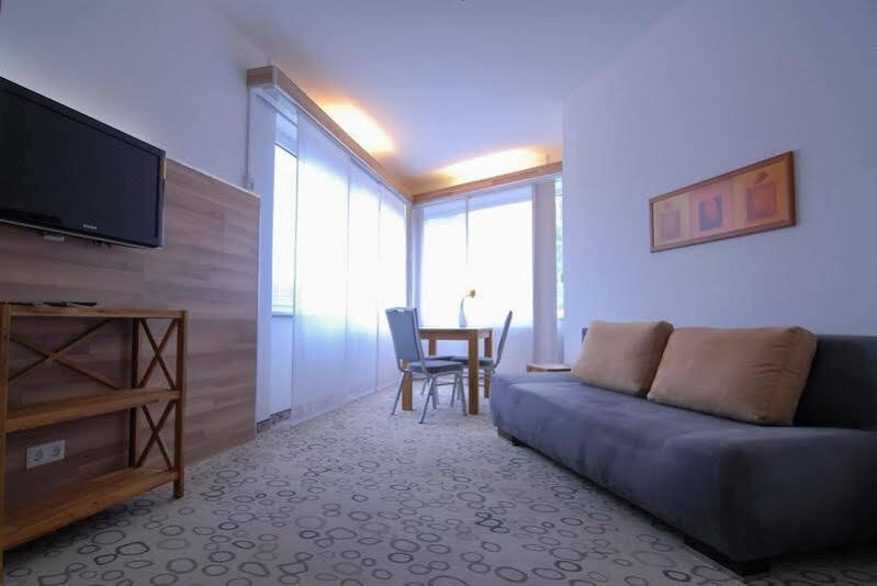 Petul Apart Hotel Am Ruhrbogen Бохум Экстерьер фото